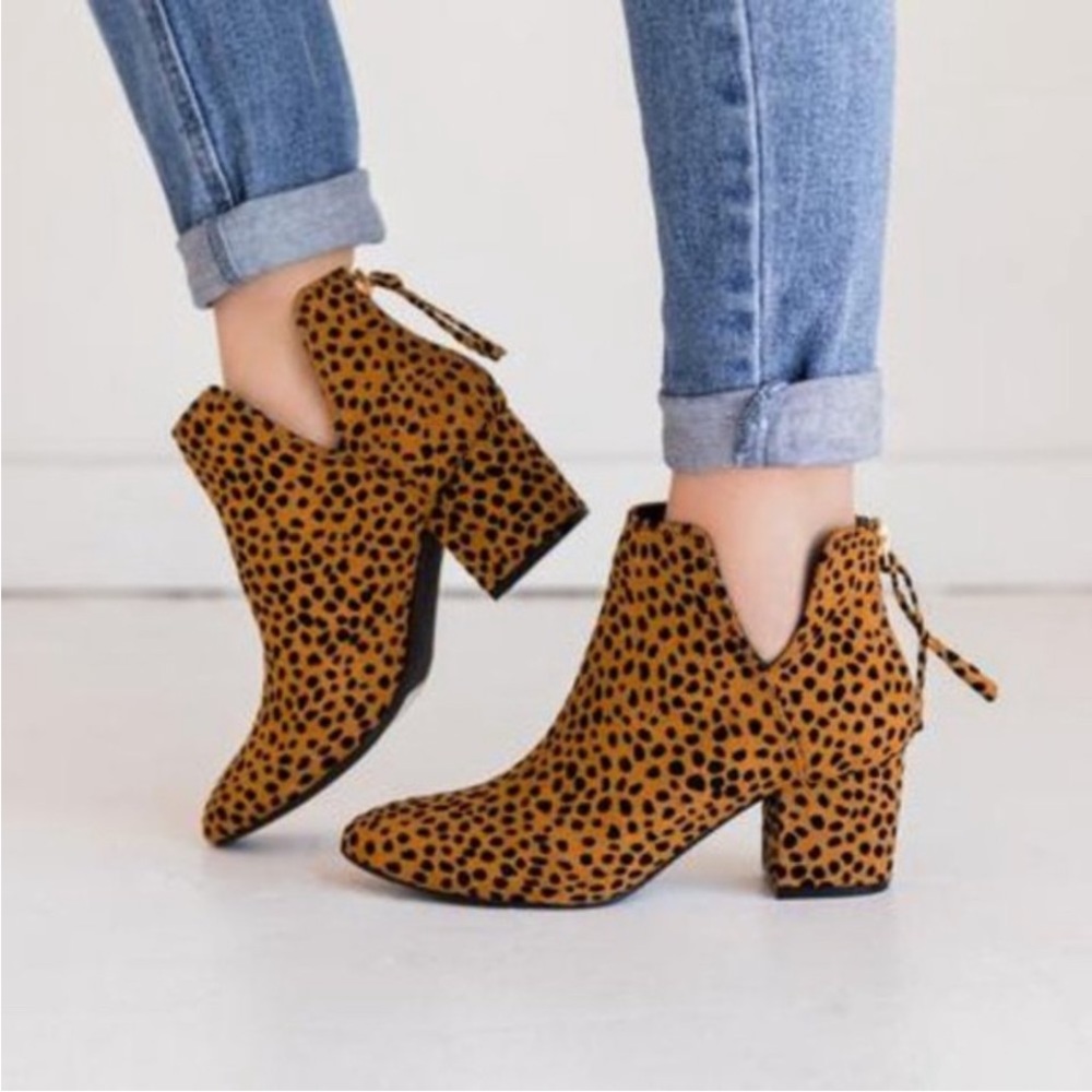 QUPID | Leopard Skipper Ankle Boot